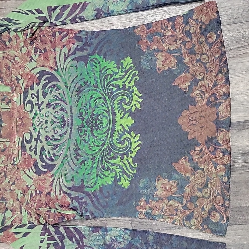 Retro Top - Picture 2 of 5